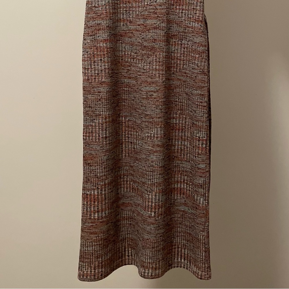 Breeze * Sample Design* Dress - Picture 4 of 9